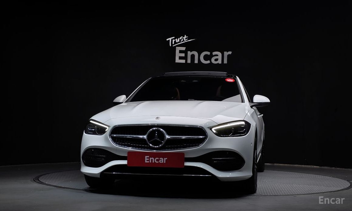  Mercedes-Benz C-Class