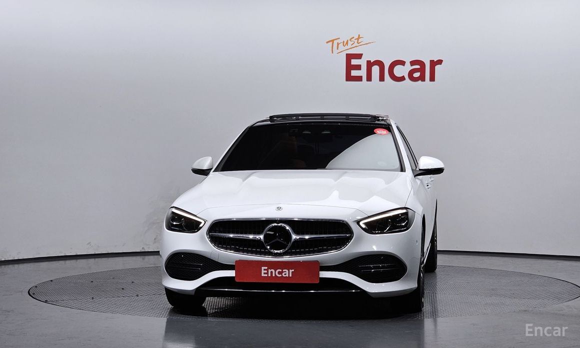  Mercedes-Benz C-Class