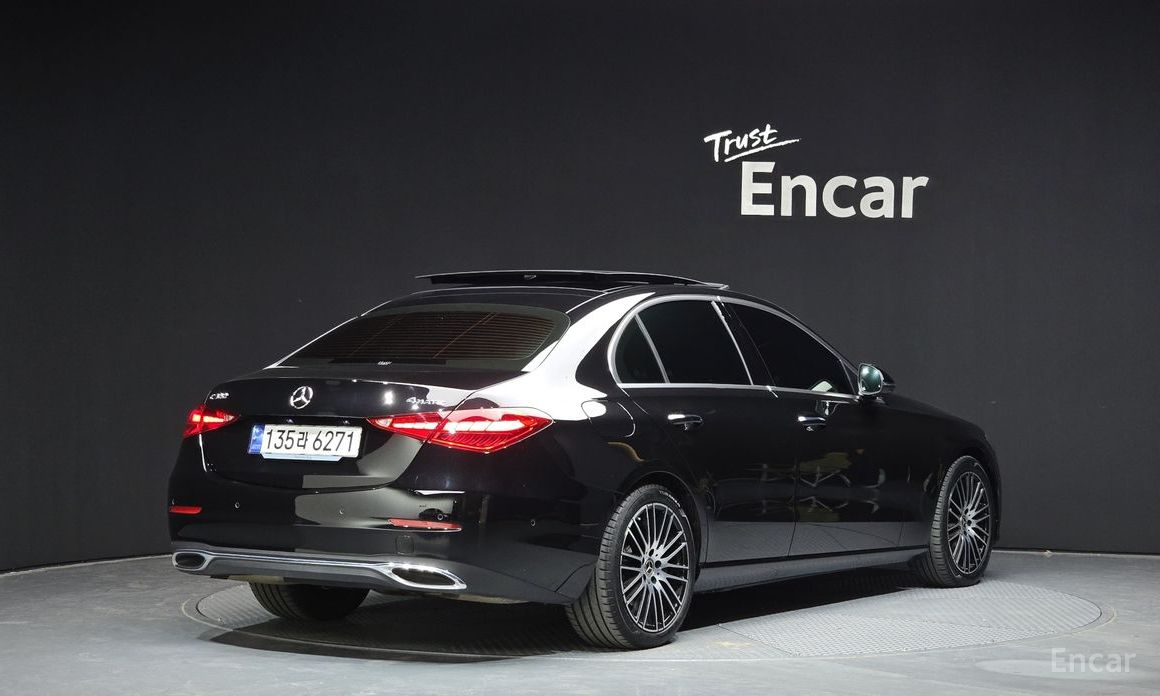  Mercedes-Benz C-Class