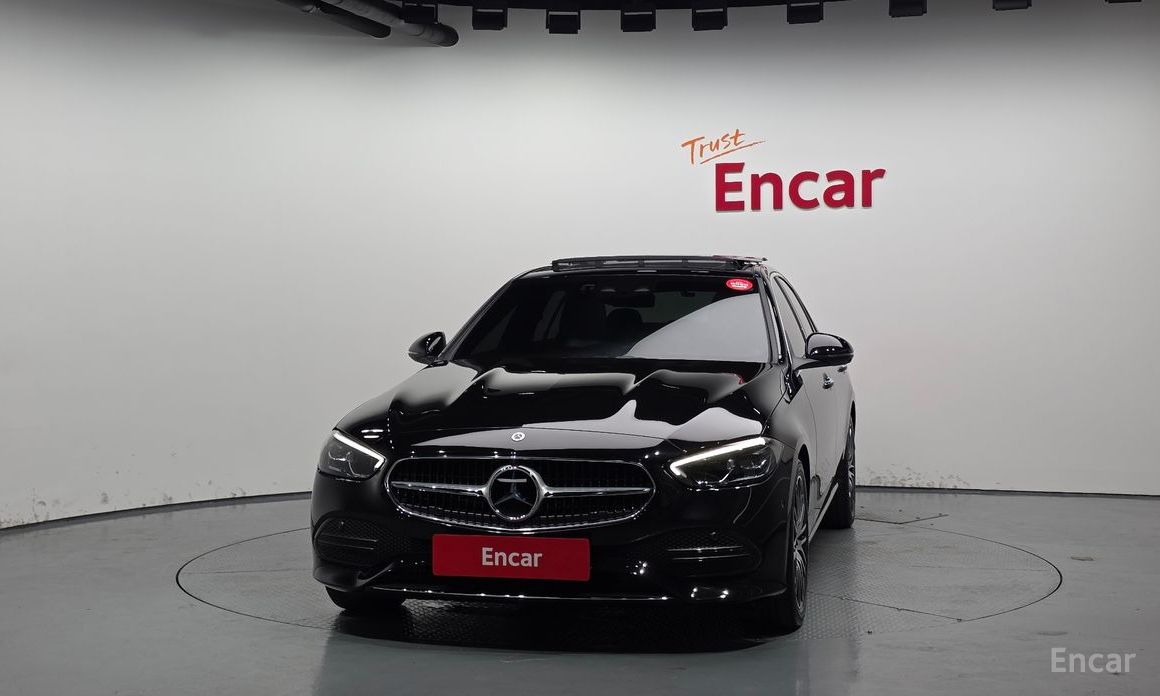  Mercedes-Benz C-Class