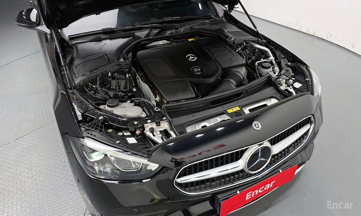  Mercedes-Benz C-Class