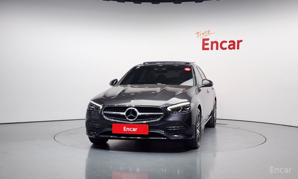  Mercedes-Benz C-Class