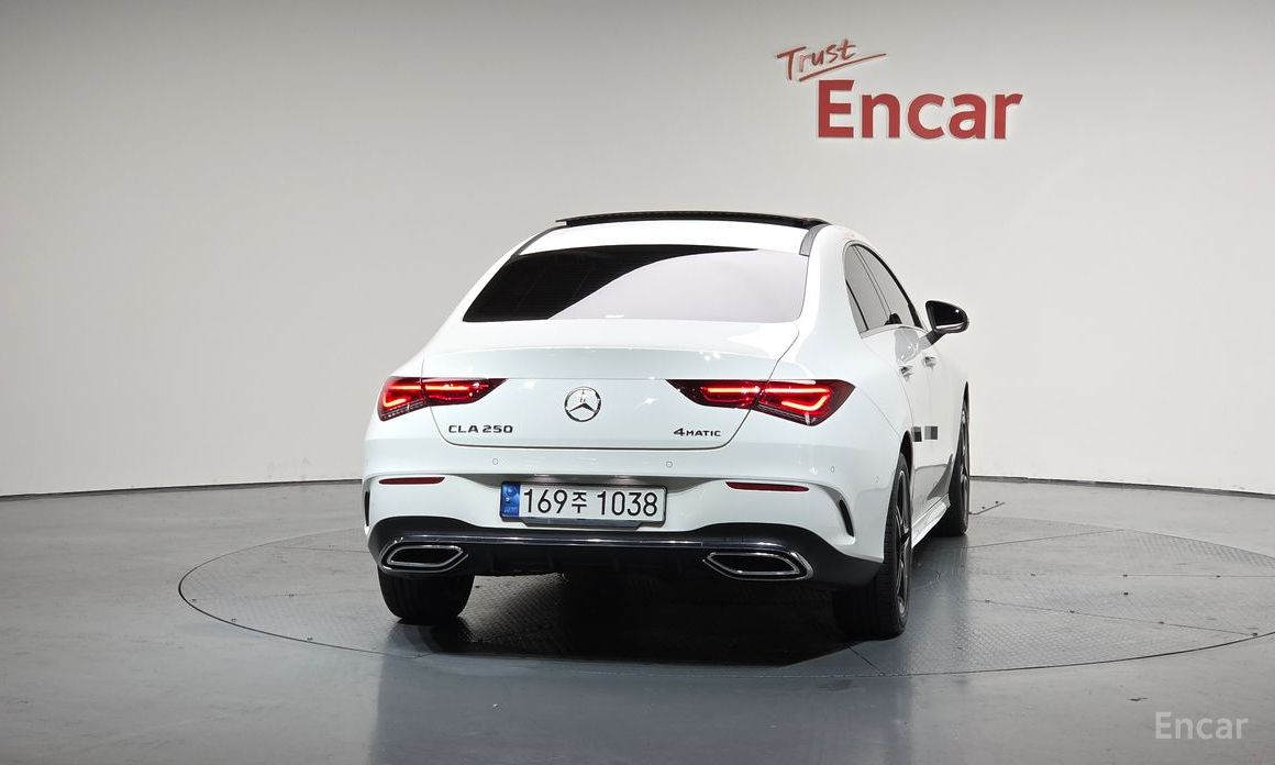  Mercedes-Benz CLA-Class