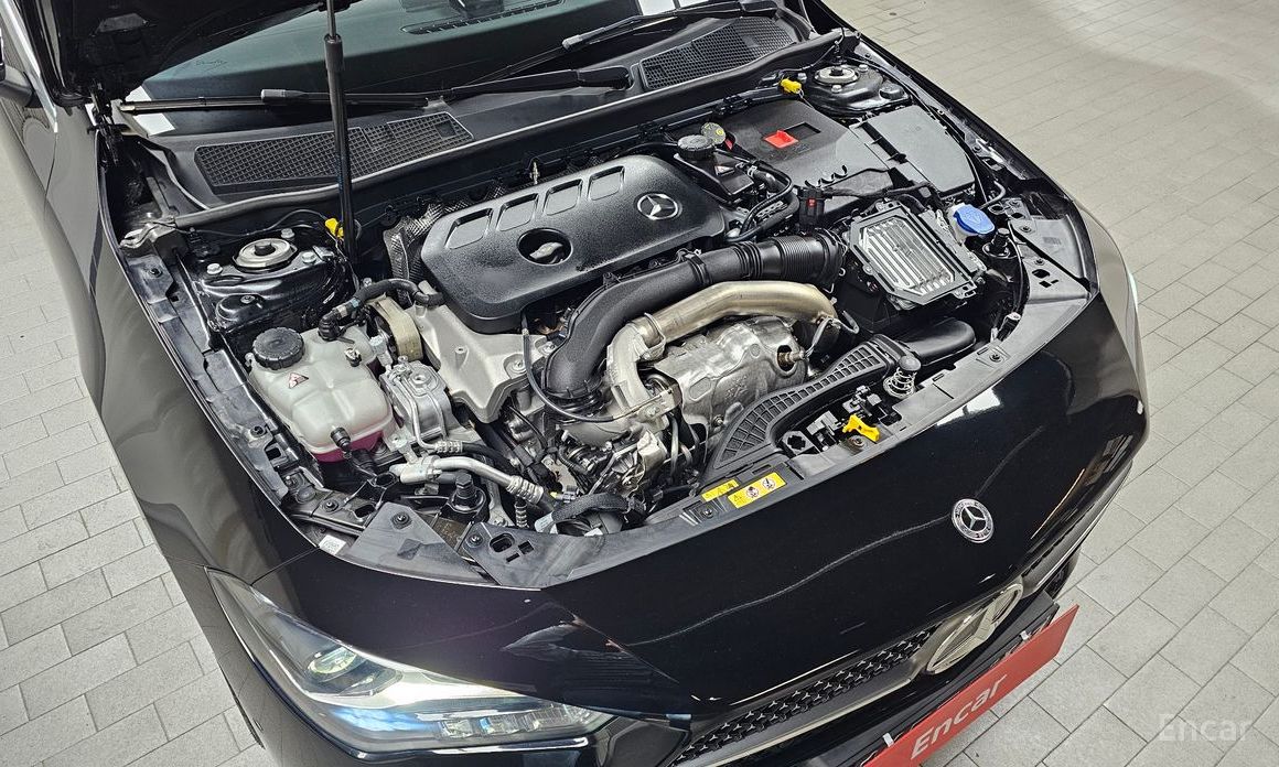  Mercedes-Benz CLA-Class