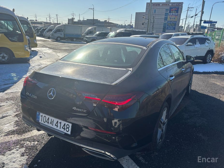  Mercedes-Benz CLA-Class