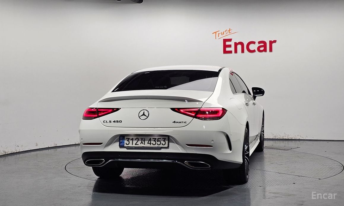  Mercedes-Benz CLS-Class