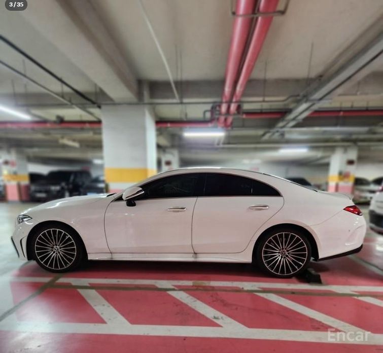  Mercedes-Benz CLS-Class