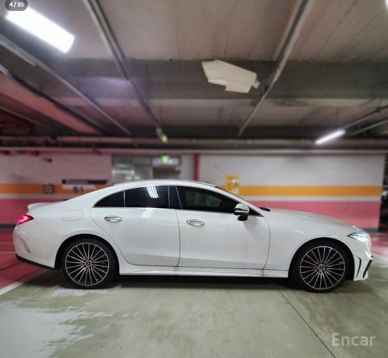  Mercedes-Benz CLS-Class