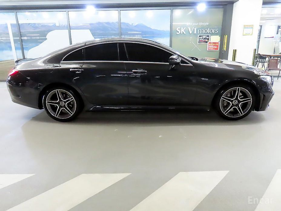  Mercedes-Benz CLS-Class