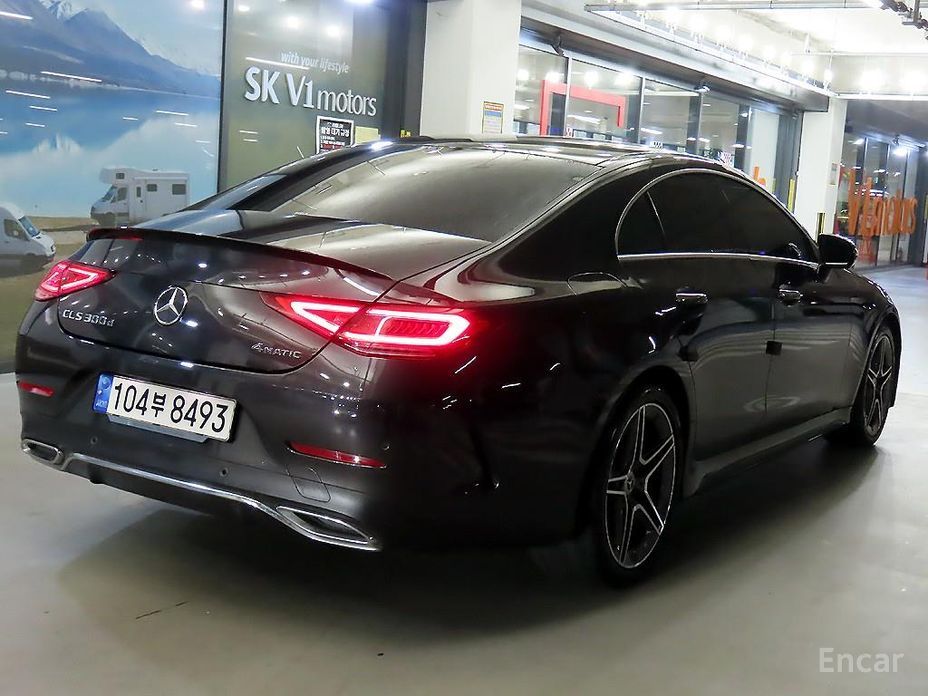  Mercedes-Benz CLS-Class