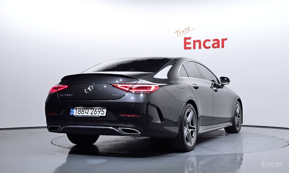  Mercedes-Benz CLS-Class