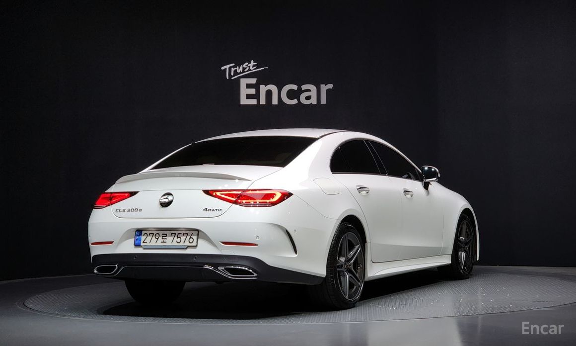  Mercedes-Benz CLS-Class