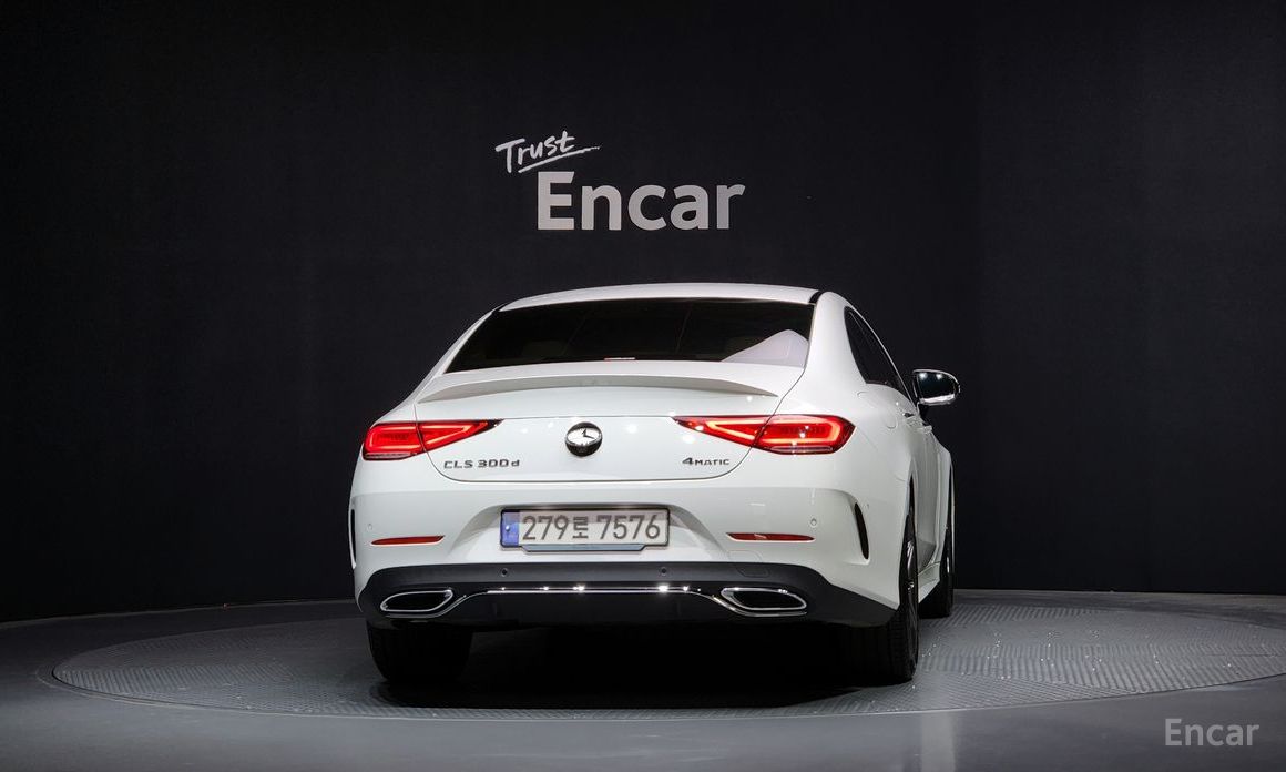  Mercedes-Benz CLS-Class