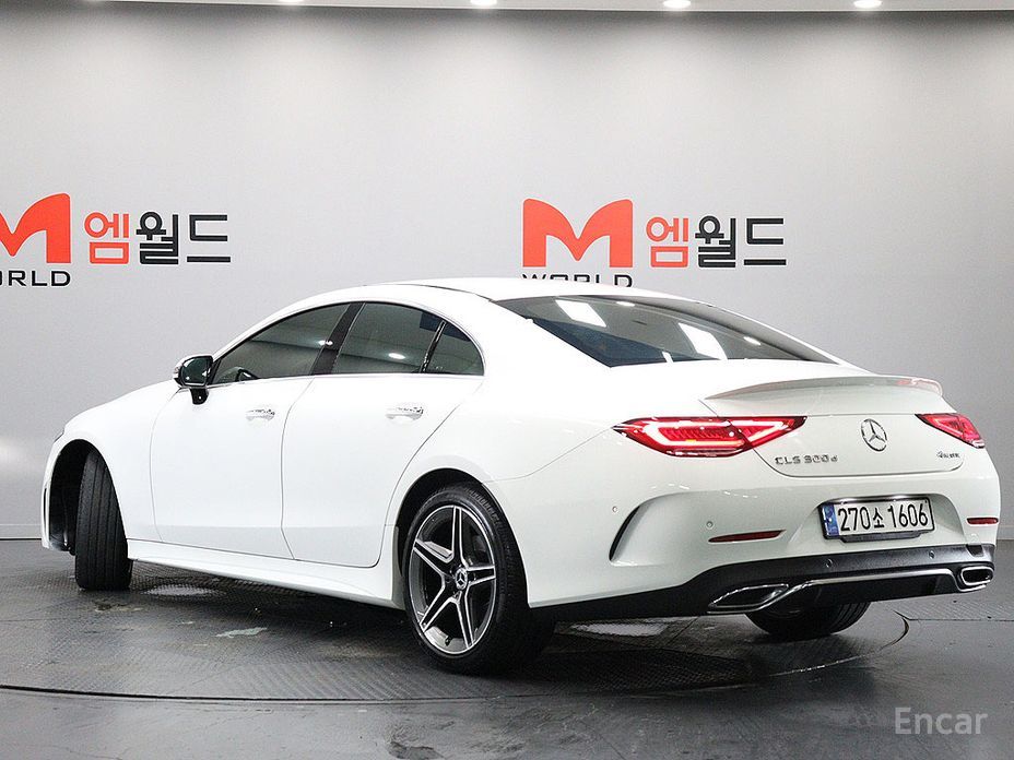  Mercedes-Benz CLS-Class