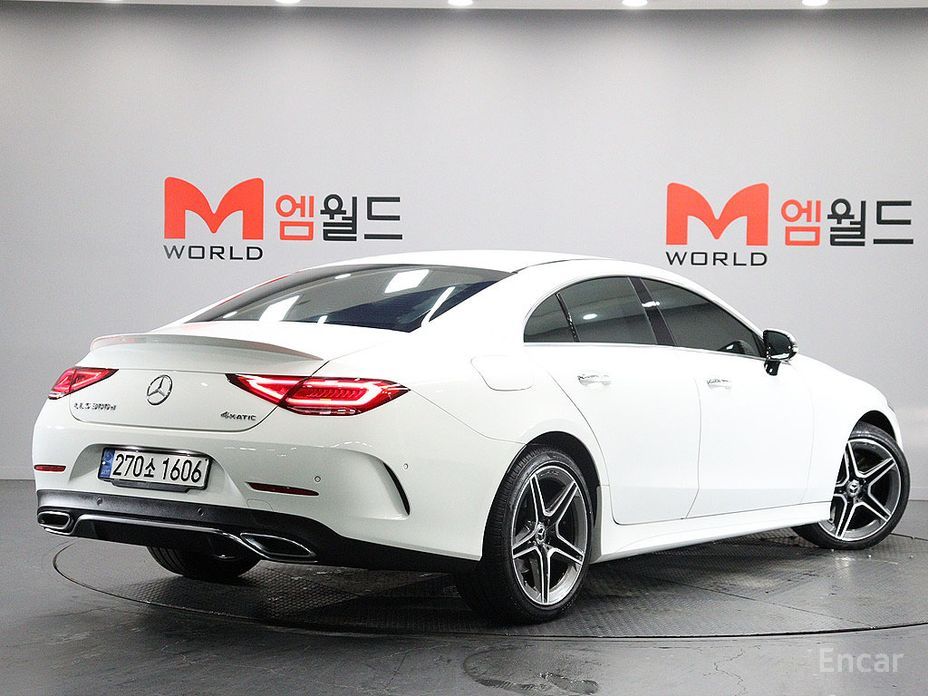  Mercedes-Benz CLS-Class