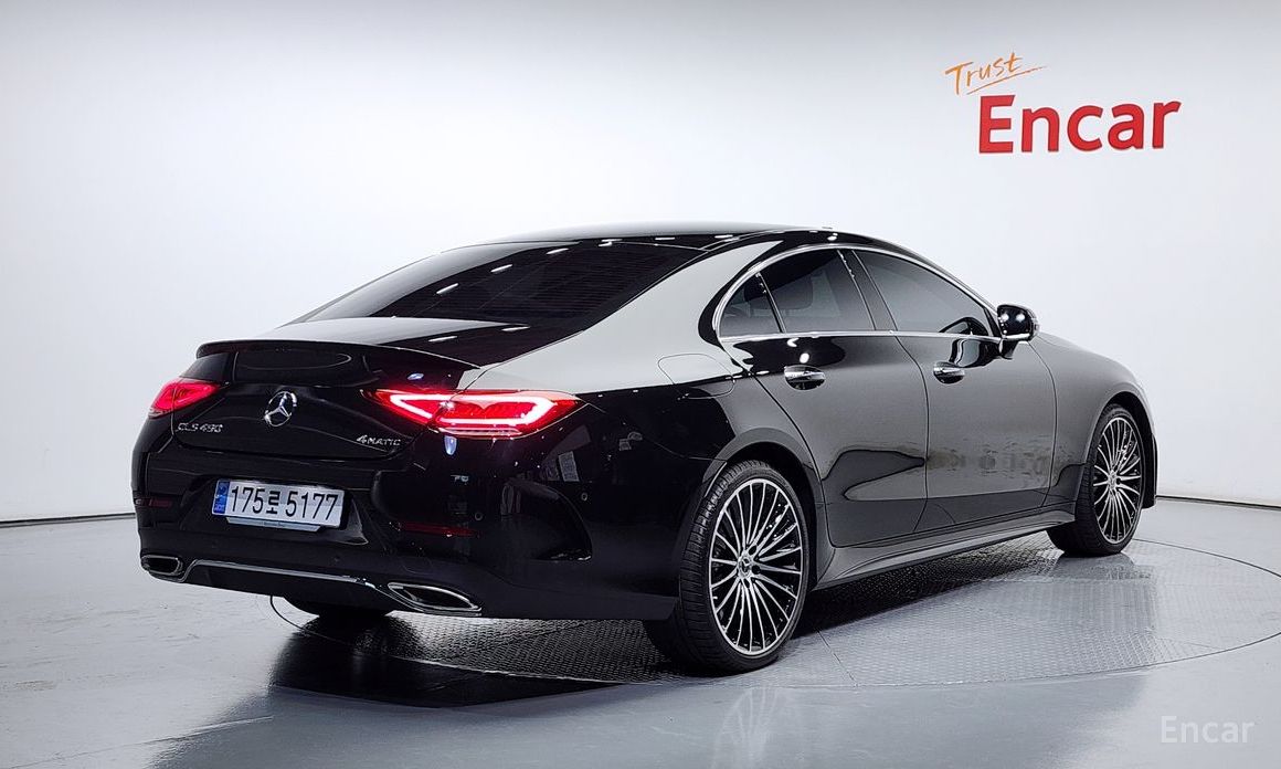  Mercedes-Benz CLS-Class