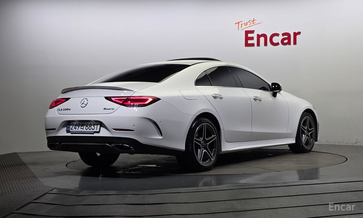  Mercedes-Benz CLS-Class