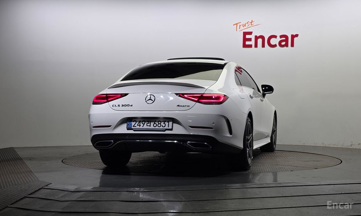  Mercedes-Benz CLS-Class