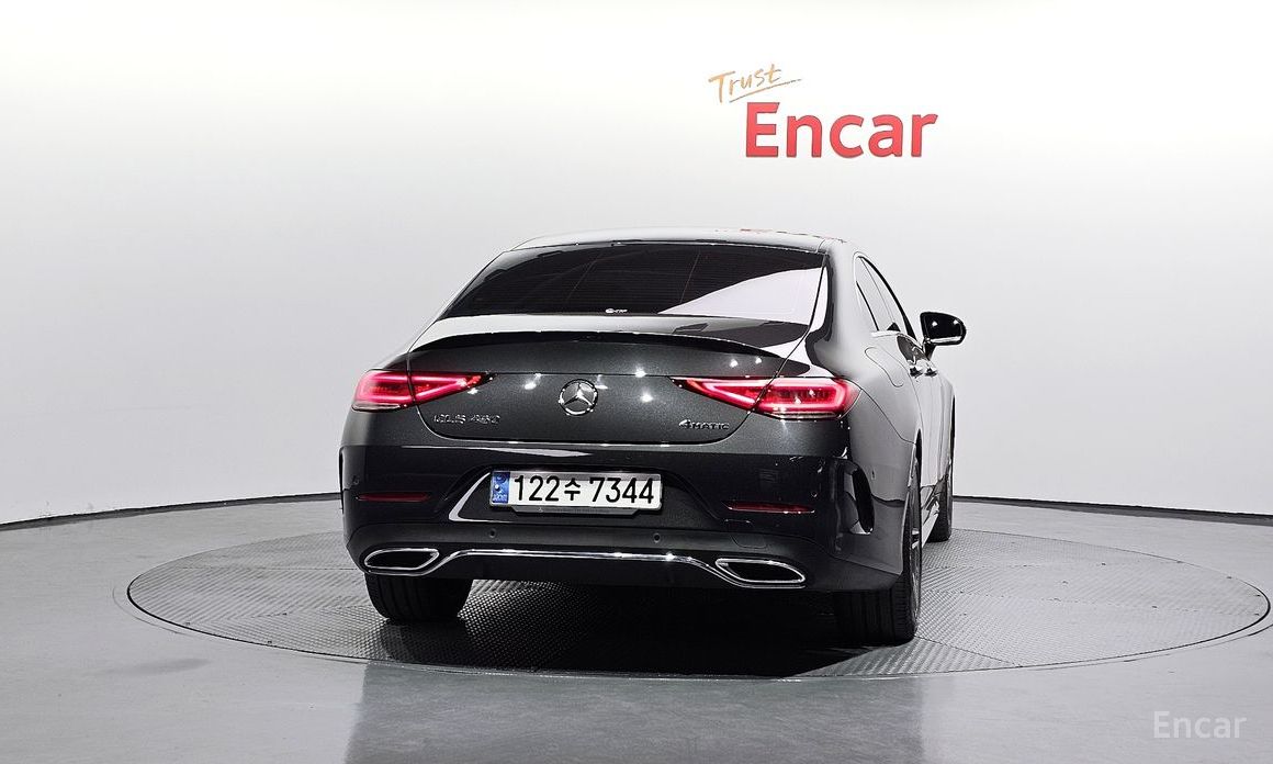  Mercedes-Benz CLS-Class