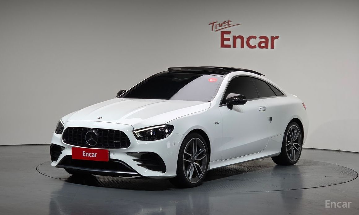  Mercedes-Benz E-Class