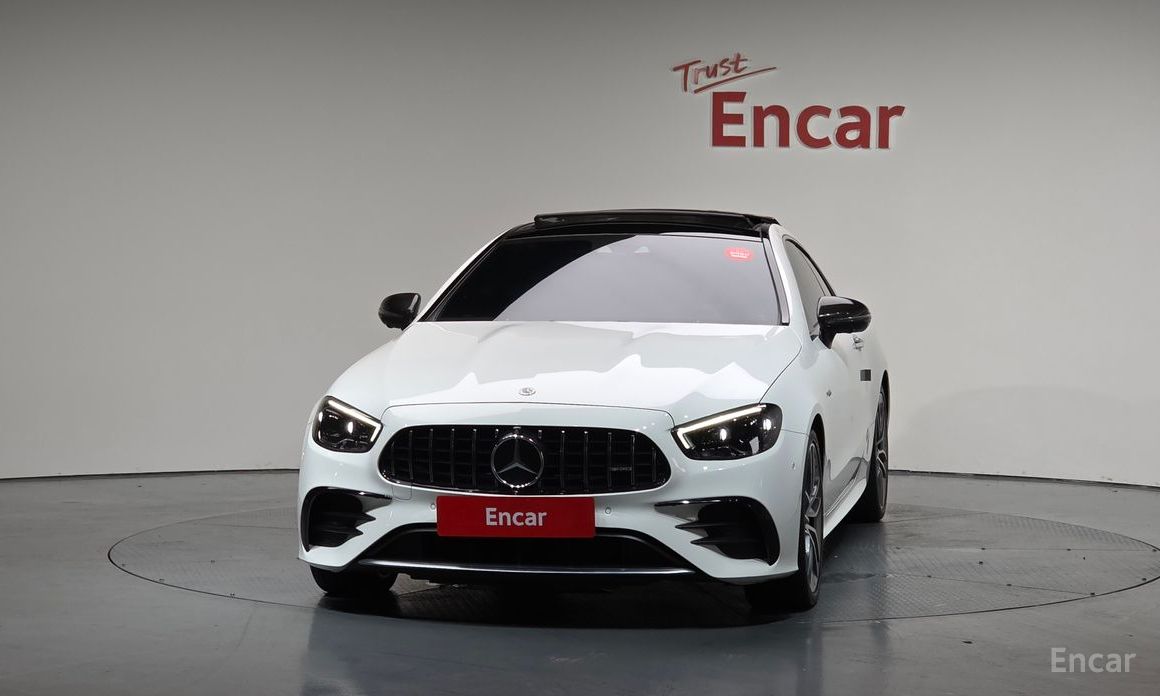  Mercedes-Benz E-Class