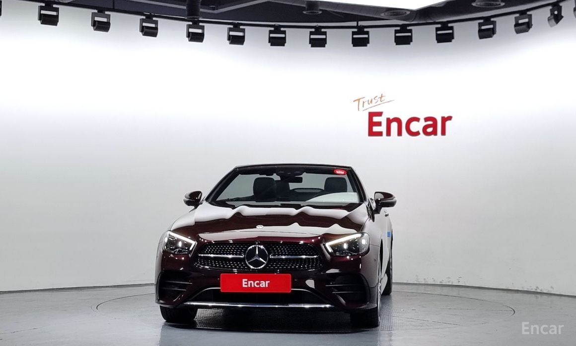  Mercedes-Benz E-Class