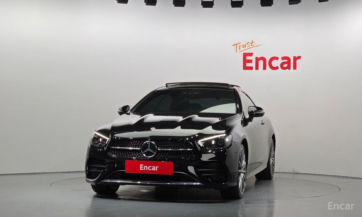  Mercedes-Benz E-Class