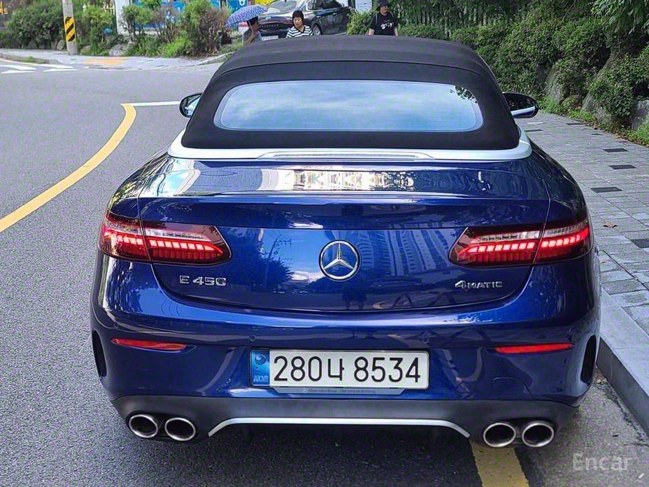  Mercedes-Benz E-Class