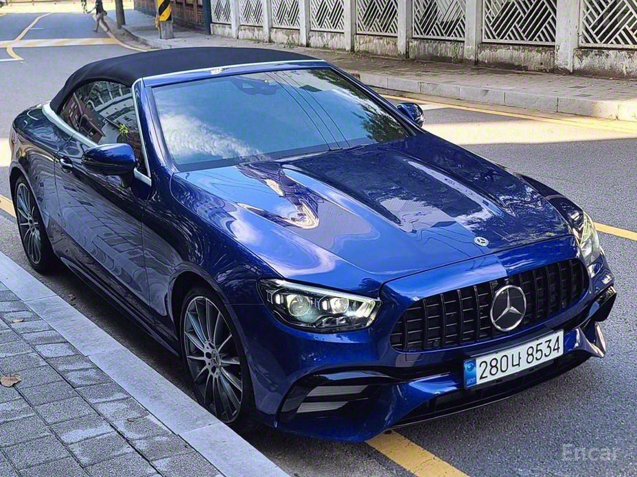  Mercedes-Benz E-Class