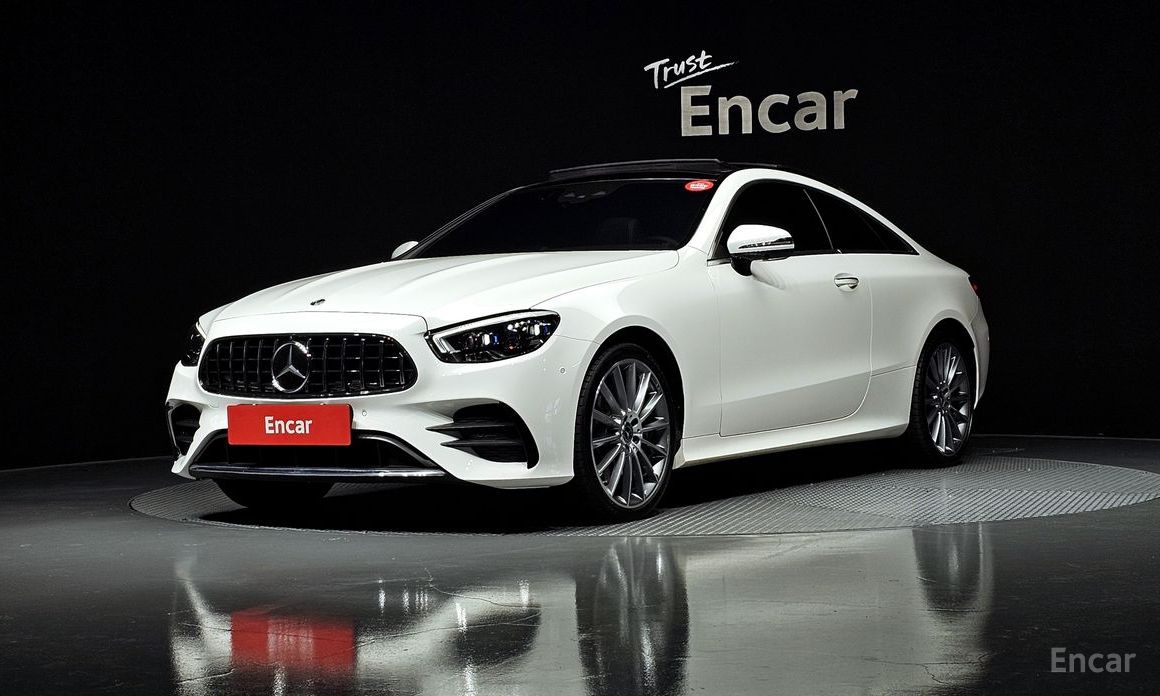  Mercedes-Benz E-Class