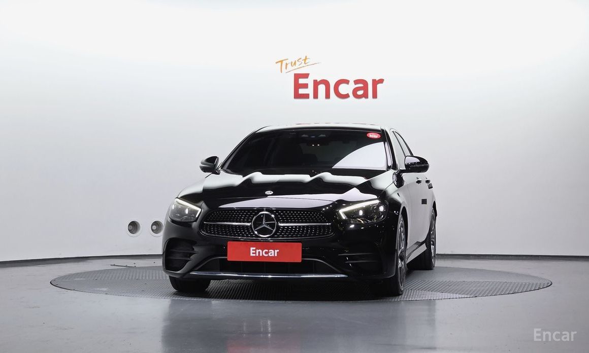  Mercedes-Benz E-Class