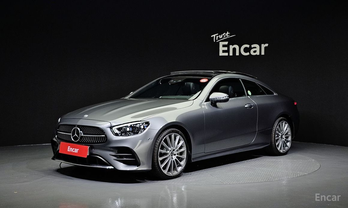  Mercedes-Benz E-Class