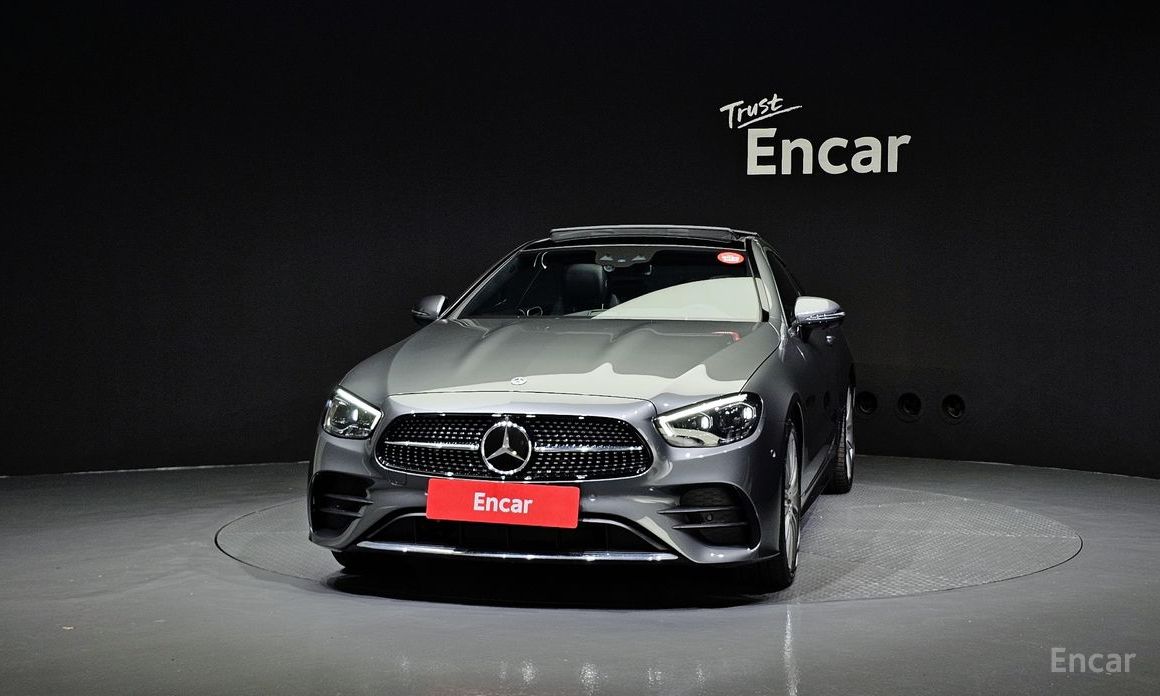  Mercedes-Benz E-Class