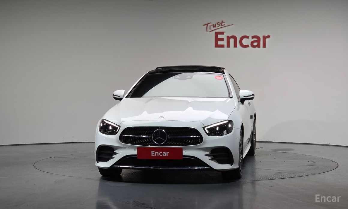  Mercedes-Benz E-Class