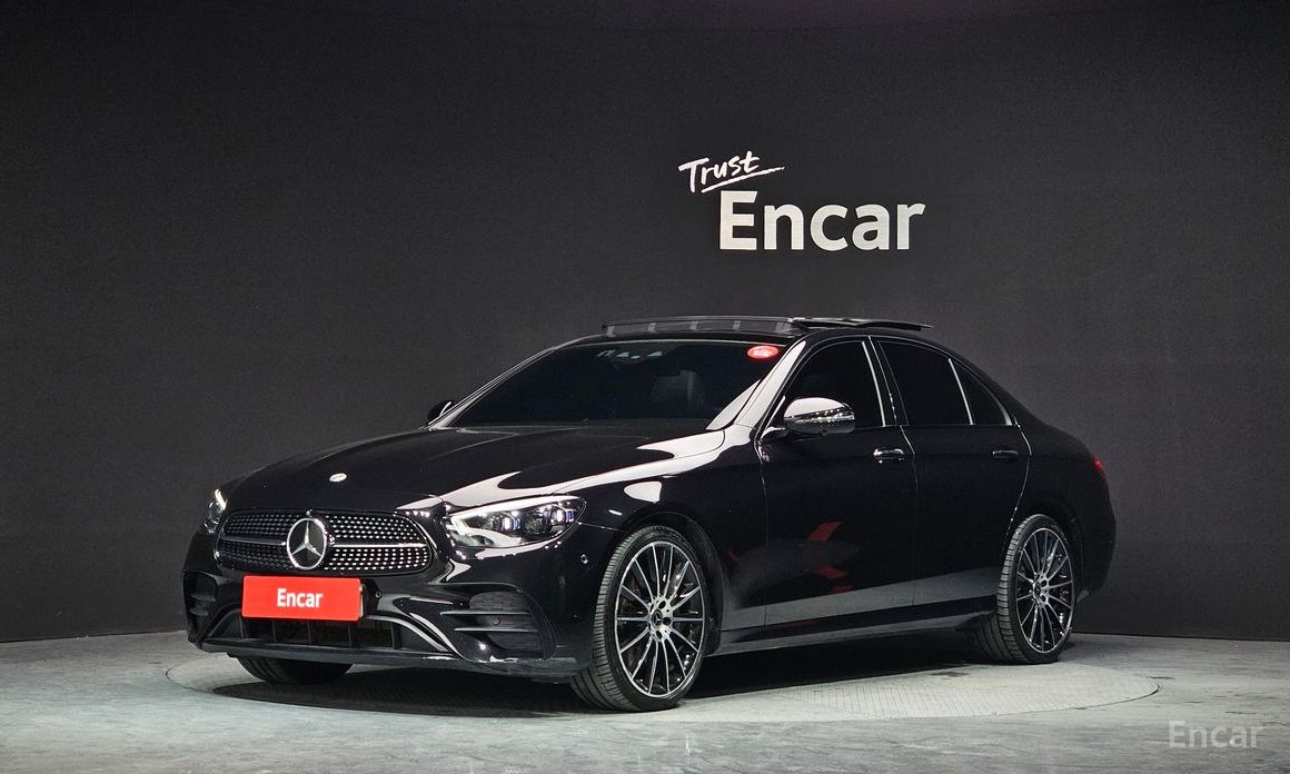  Mercedes-Benz E-Class