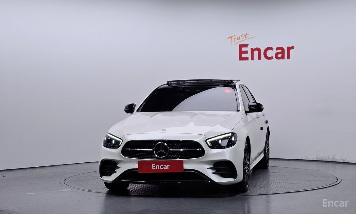  Mercedes-Benz E-Class