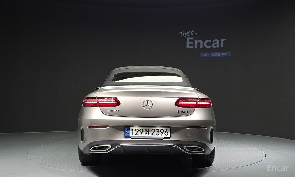  Mercedes-Benz E-Class