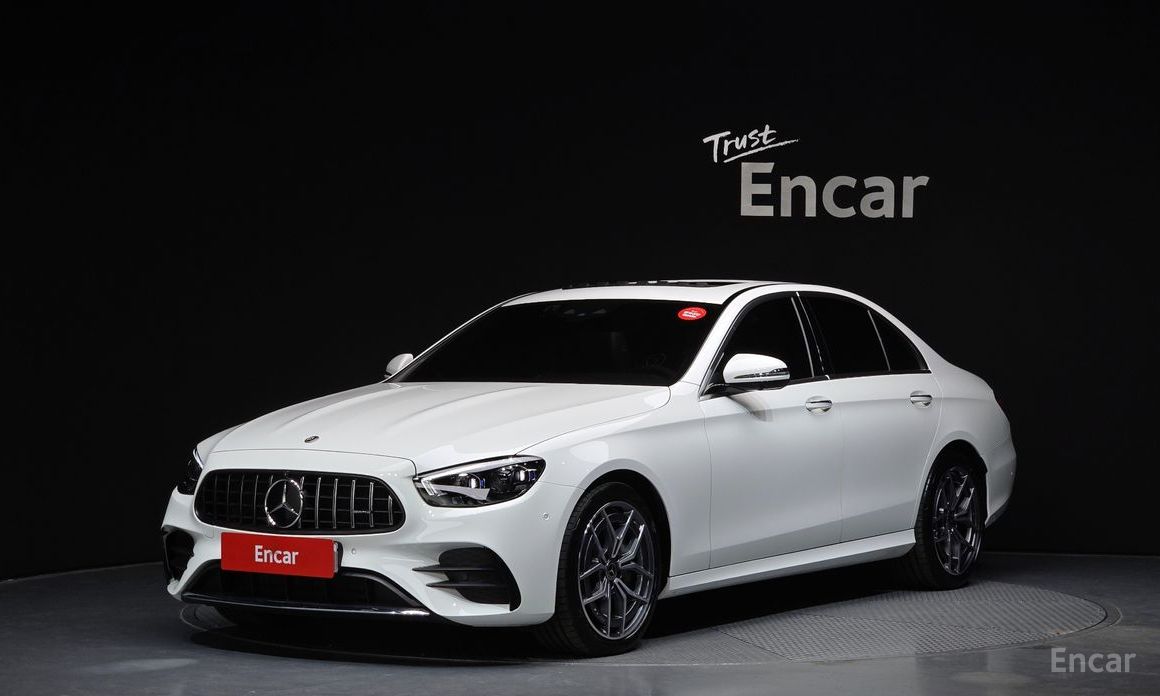  Mercedes-Benz E-Class