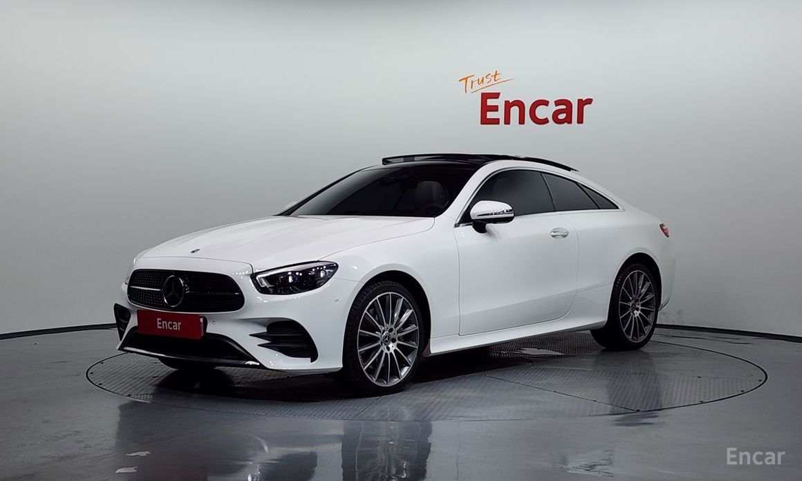  Mercedes-Benz E-Class