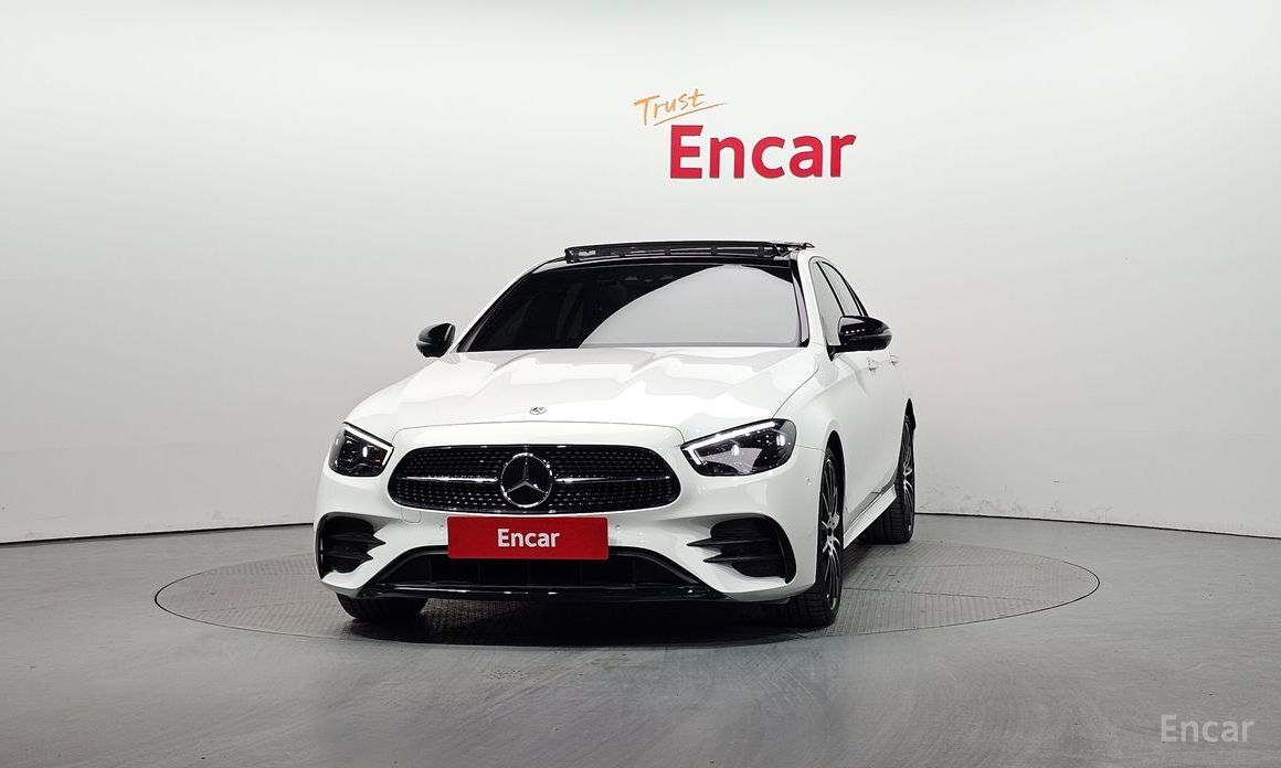  Mercedes-Benz E-Class