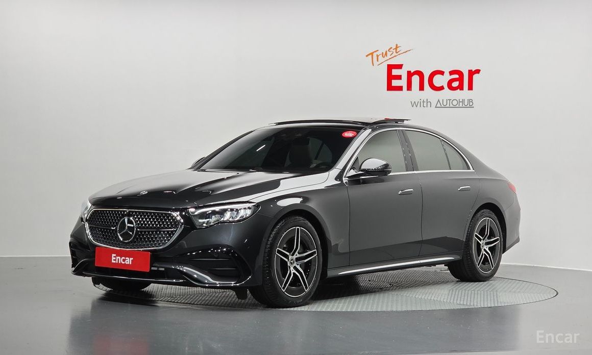  Mercedes-Benz E-Class