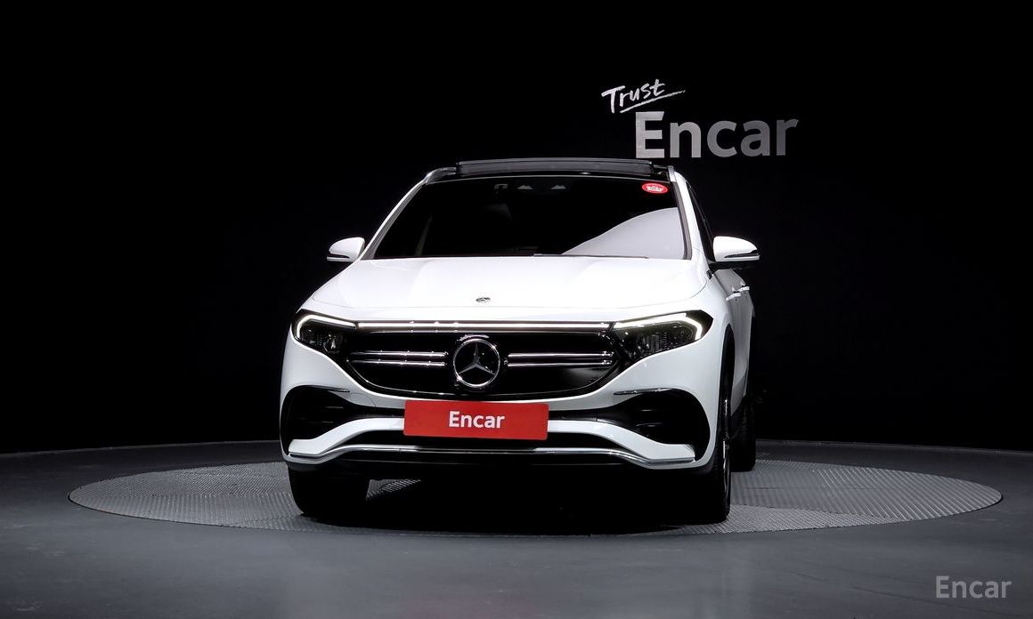  Mercedes-Benz EQA