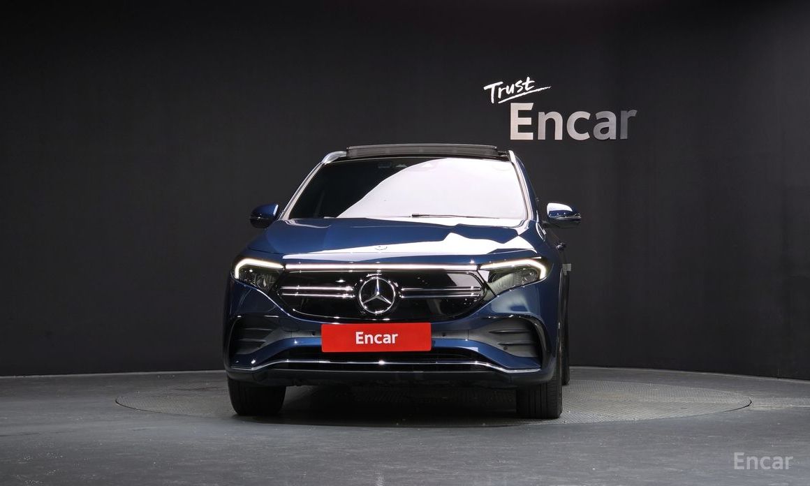  Mercedes-Benz EQA