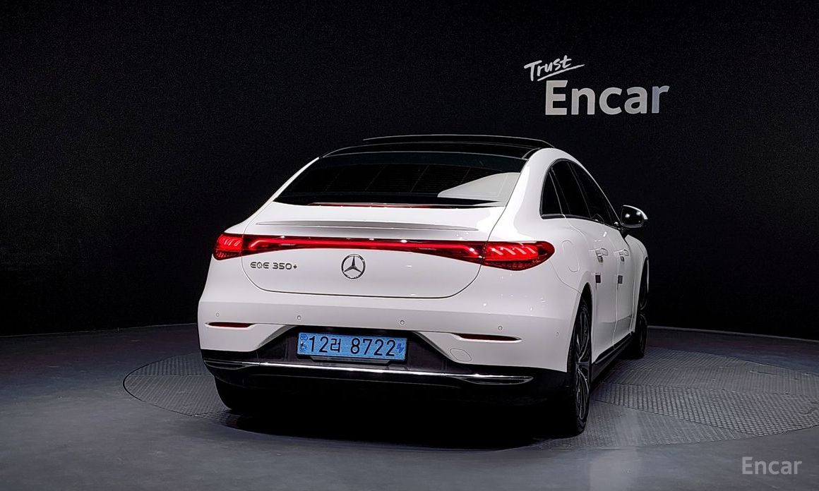  Mercedes-Benz EQE