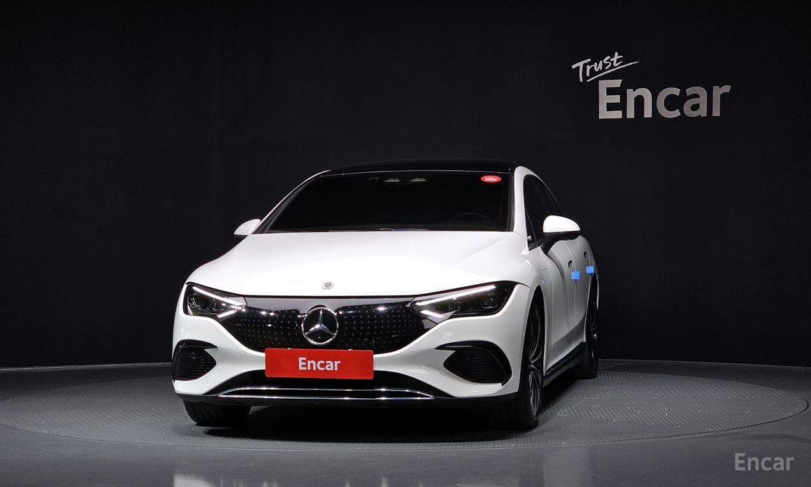  Mercedes-Benz EQE