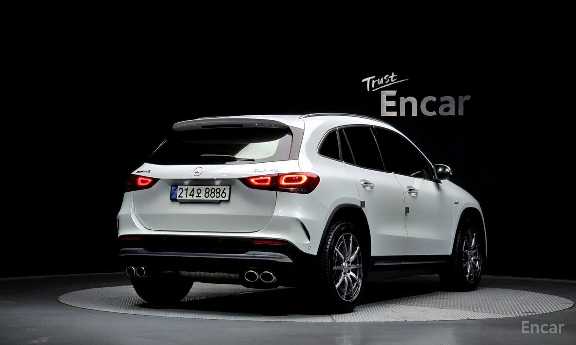  Mercedes-Benz GLA-Class