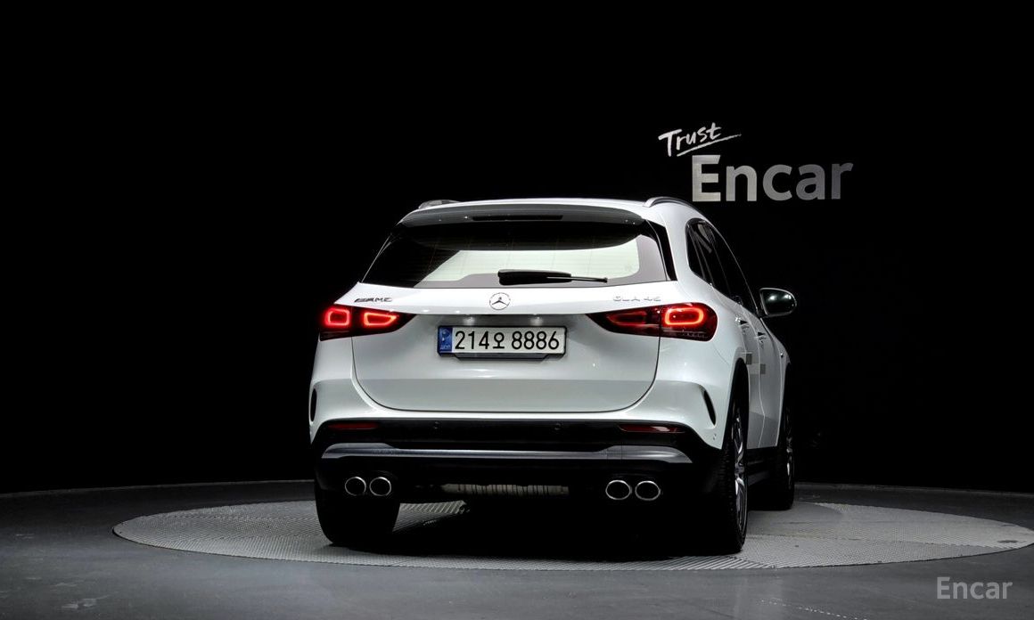  Mercedes-Benz GLA-Class