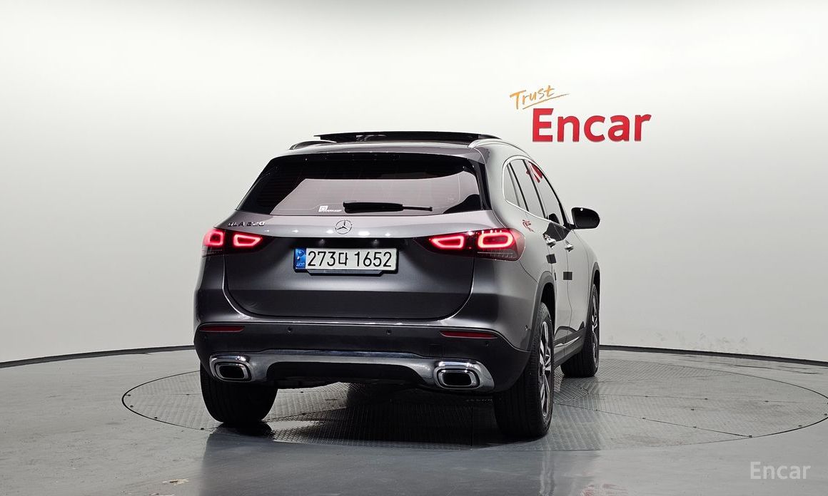  Mercedes-Benz GLA-Class