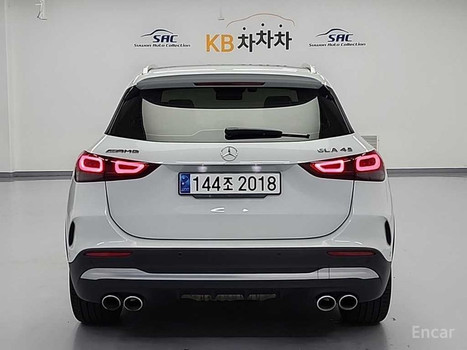  Mercedes-Benz GLA-Class