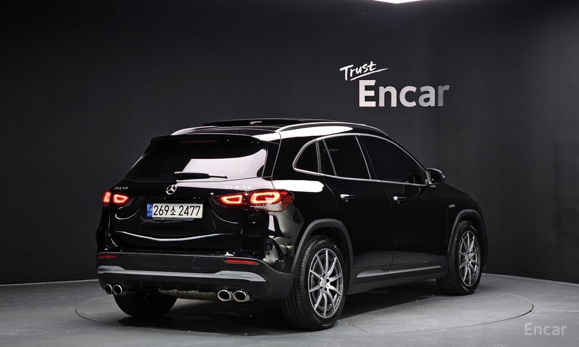  Mercedes-Benz GLA-Class